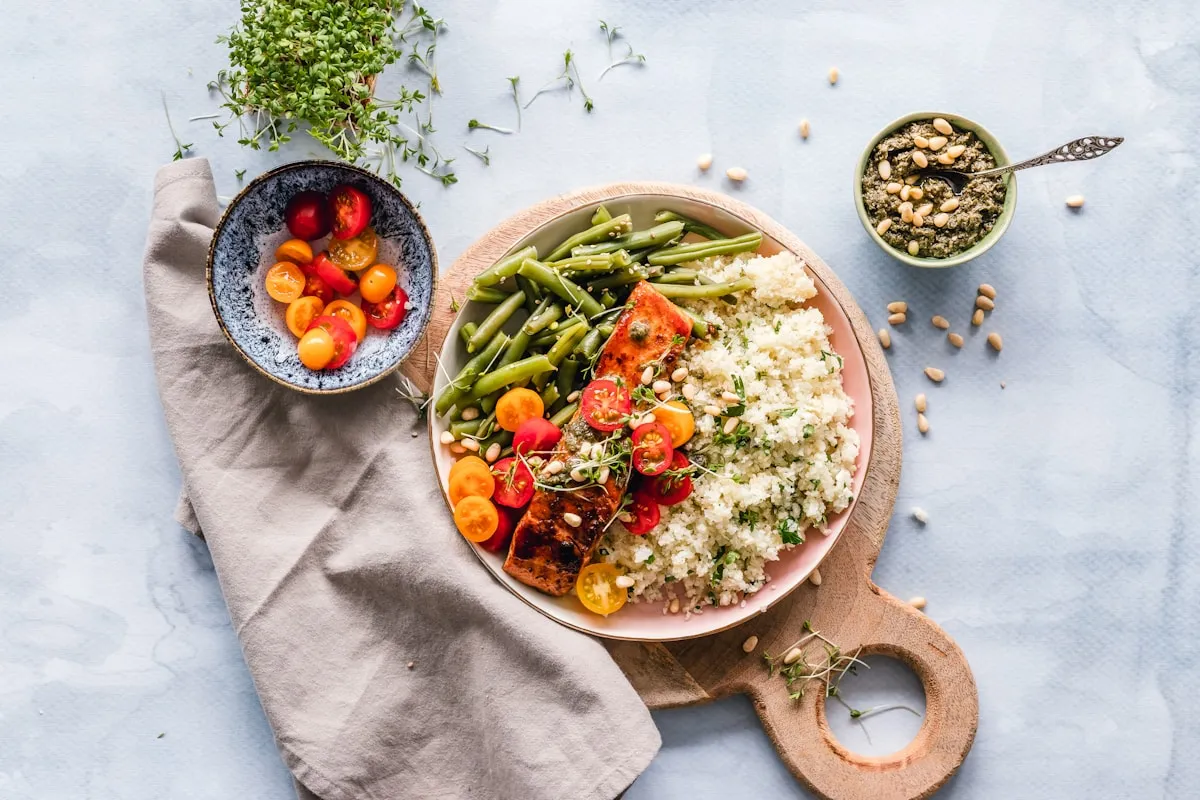 Budget-Friendly Recipes: One-Pot Lentil and Vegetable Chili with Cornbread